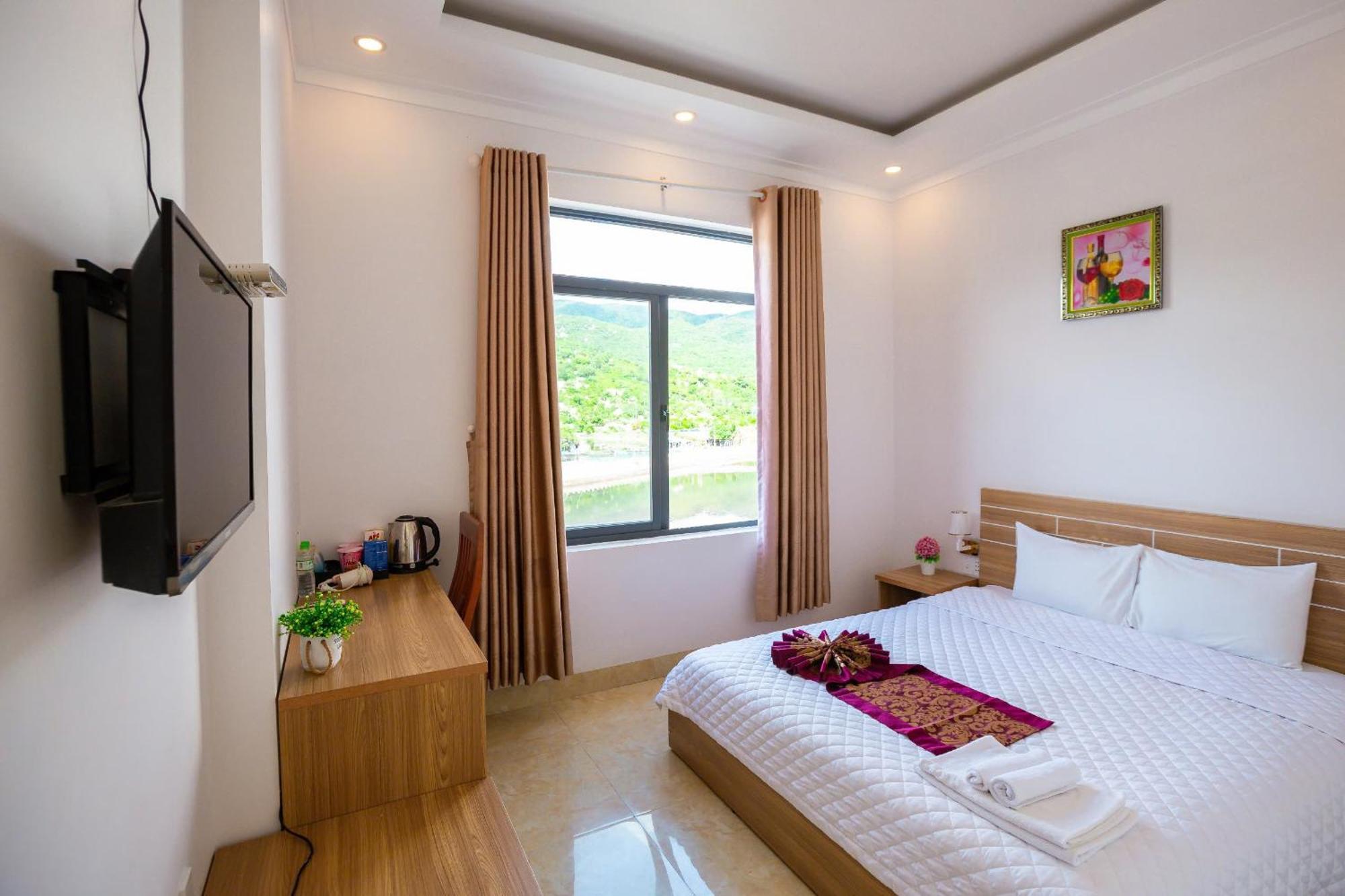 Chau Gia Hotel Vĩnh Hy Extérieur photo