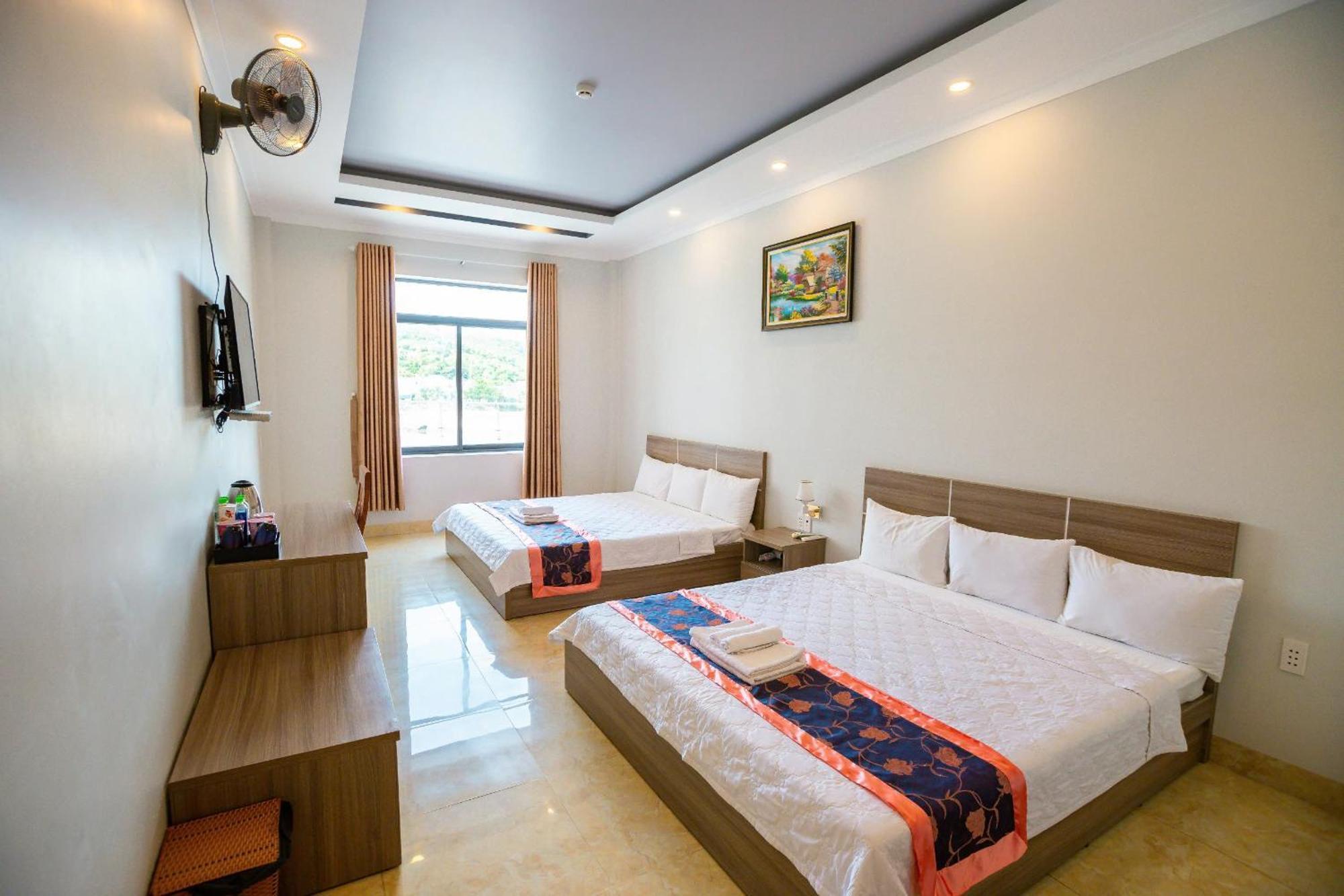Chau Gia Hotel Vĩnh Hy Extérieur photo